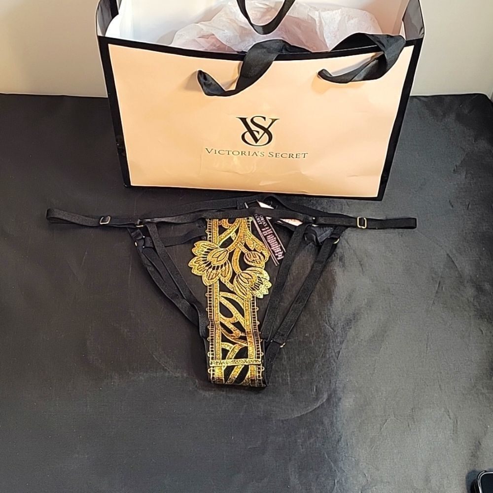 BRAND NEW VICTORIA SECRET VERY SEXY BANDAGE GOLD DESIGN EMBELLISHMENTS …